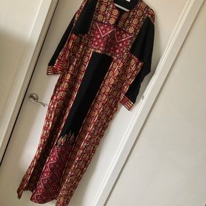 Palestinian thobe Falasteeni thoub